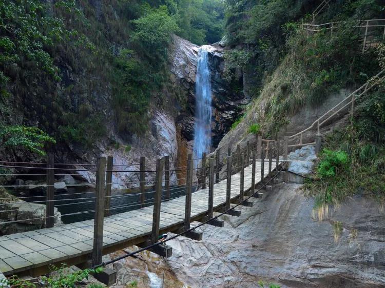 安庆十二个值得推荐的旅游景点，安庆旅游景点排名榜