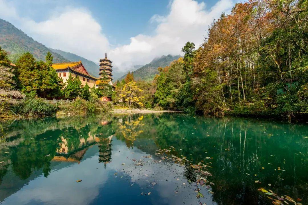 浙江临安秋季景点推荐，秋天临安旅游景点