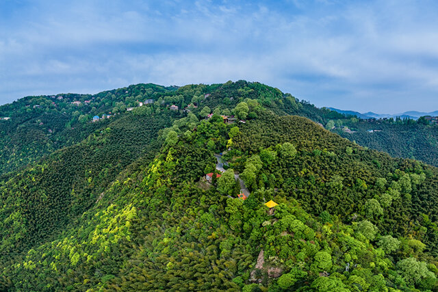 湖州夏季旅游景点排行榜前十名 湖州十大夏季避暑旅游景点 湖州夏季旅游去哪里好